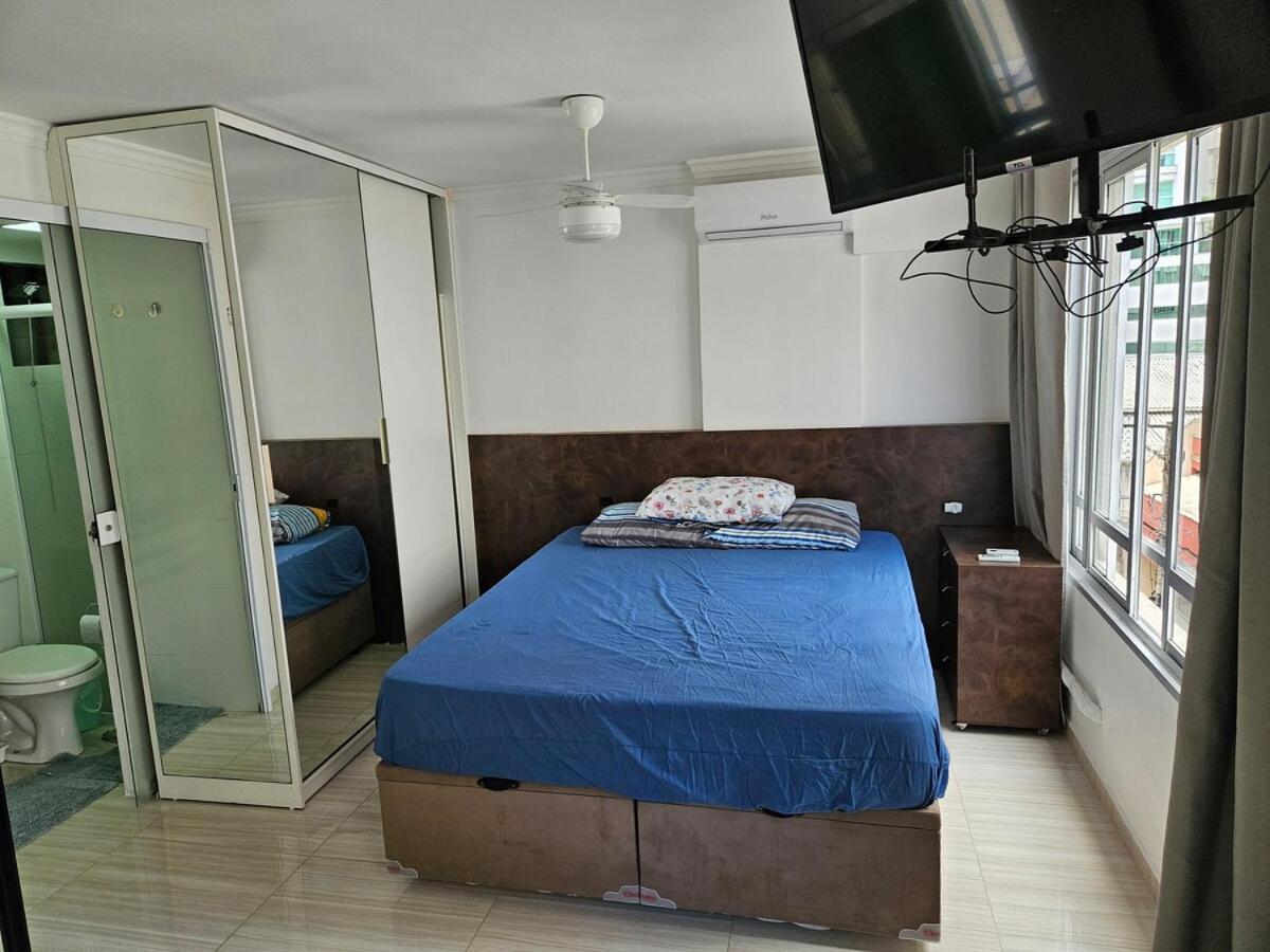 Apartamento Ap 1 Dorm Centro, Bc, 300 M Do Mar