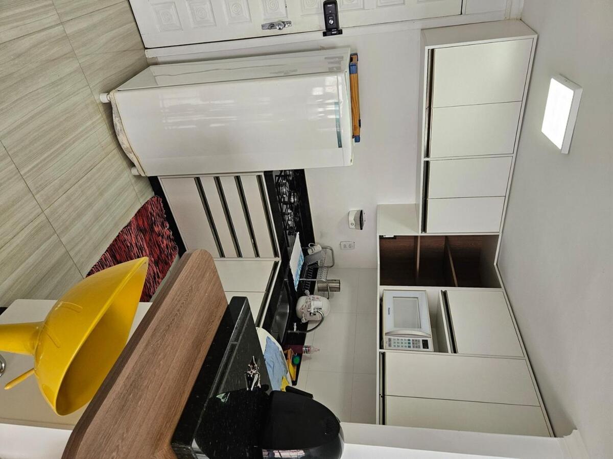 Ap 1 Dorm Centro, Bc, 300 M Do Mar Apartamento *